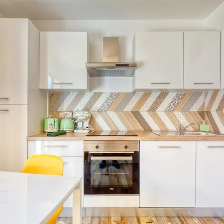 Apartment T2 Prestige 2